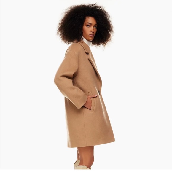 Aritzia The Only Mid Coat - Picture 2 of 9